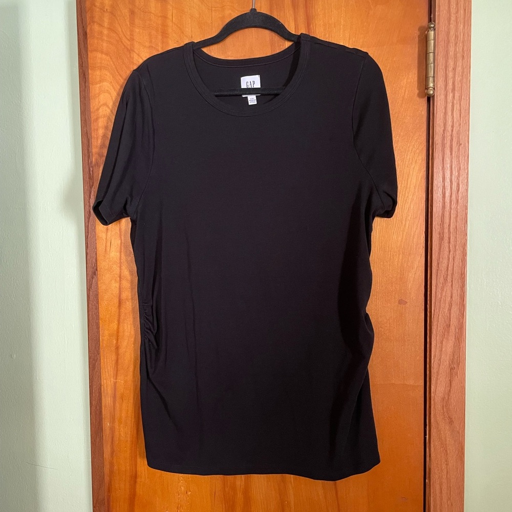 GAP Women's Black Short Sleeve Tee